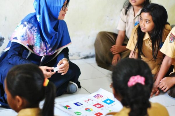 Pendaftaran Guru Sekolah Rakyat Kemensos Dibuka, Bakal Diangkat Menjadi ASN dan Dapat Tunjangan